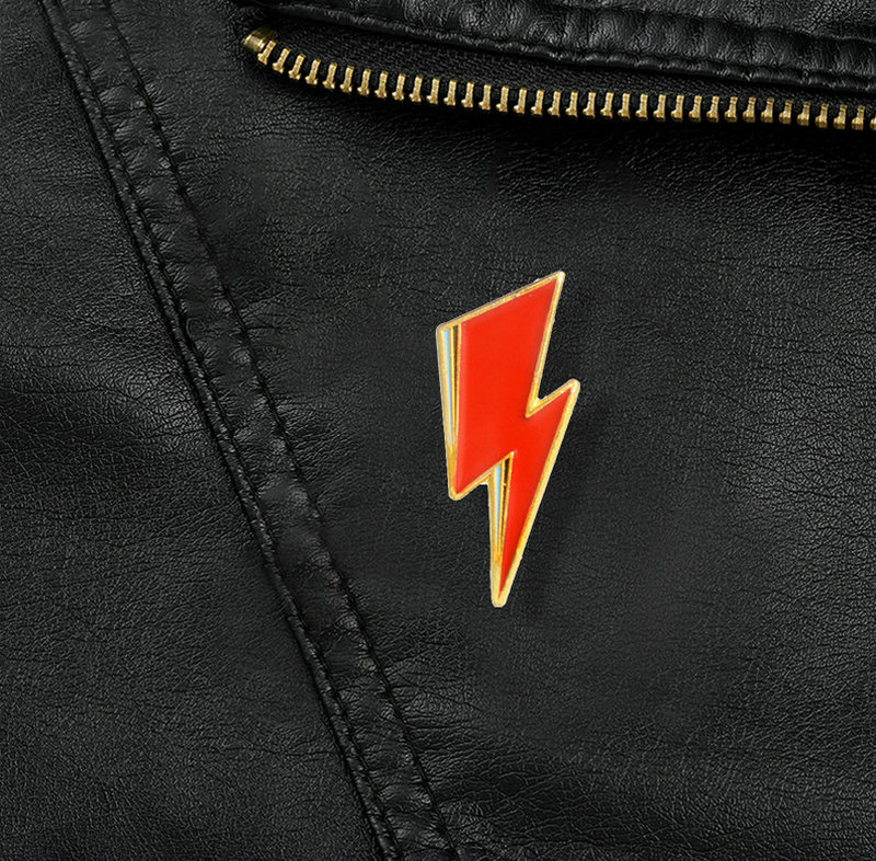 Women Fashion Icon - Aladdin Blitz Emaille Pin Bowie Stil